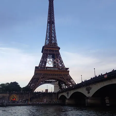 Reve D'ete A Paris
